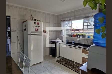 Cozinha de casa à venda com 3 quartos, 120m² em Jardim Santo Elias, São Paulo