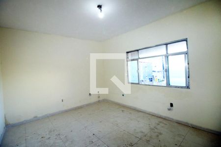 Sala de casa para alugar com 2 quartos, 70m² em Vigário Geral, Rio de Janeiro