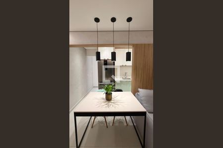 Sala de apartamento à venda com 2 quartos, 49m² em Vila Nambi, Jundiaí
