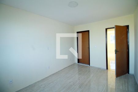 Quarto 1 de casa para alugar com 2 quartos, 60m² em Vigário Geral, Rio de Janeiro