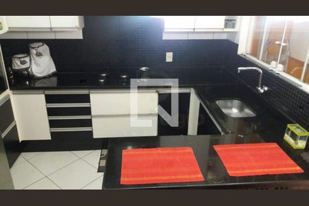 Casa à venda com 3 quartos, 154m² em Campo Grande, Rio de Janeiro