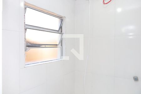Banheiro de casa para alugar com 1 quarto, 29m² em Cidade São Miguel, São Paulo