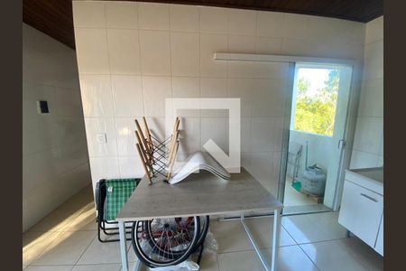 Cozinha de casa para alugar com 1 quarto, 38m² em Campeche Central, Florianópolis
