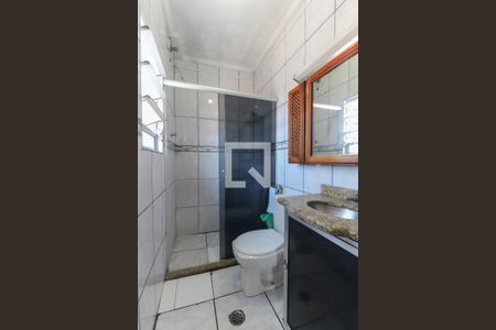 Banheiro de casa para alugar com 1 quarto, 45m² em Cidade Nitro Operária, São Paulo