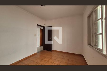 Quarto de casa para alugar com 3 quartos, 168m² em Parque Novo Oratório, Santo André
