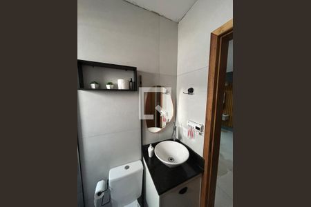 Banheiro de casa à venda com 2 quartos, 55m² em Parque Residencial Jundiaí, Jundiaí