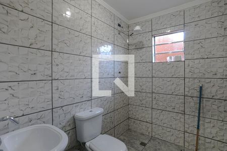 Banheiro de casa para alugar com 1 quarto, 50m² em Vila Natal, Mogi das Cruzes