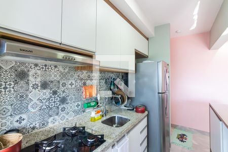 Cozinha  de apartamento à venda com 2 quartos, 49m² em Jaguaribe, Osasco