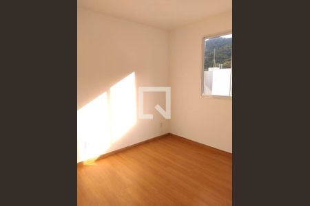 Quarto de apartamento à venda com 2 quartos, 44m² em Vargem Grande, Rio de Janeiro