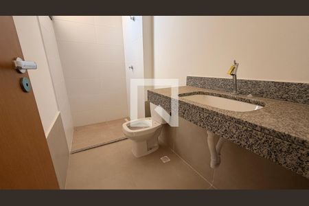 Banheiro da Suíte 2 de casa de condomínio à venda com 4 quartos, 160m² em Jardim Planalto, Goiânia