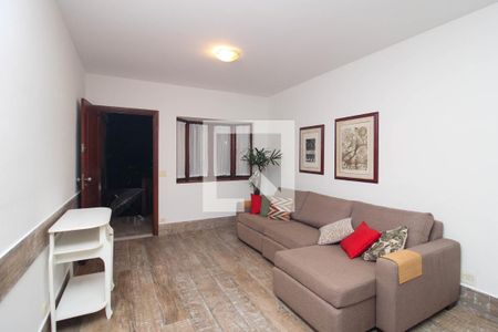 Sala de casa para alugar com 2 quartos, 95m² em Jardim Londrina, São Paulo