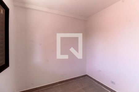 Quarto 2 de apartamento para alugar com 2 quartos, 40m² em Vila Canero, São Paulo
