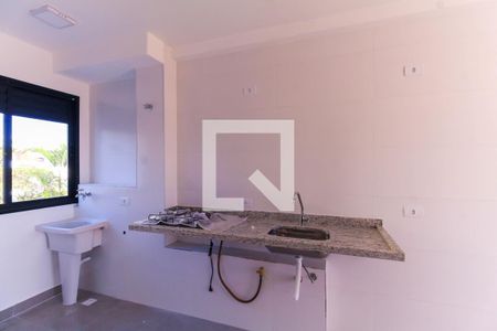 Sala/Cozinha de apartamento para alugar com 2 quartos, 40m² em Vila Canero, São Paulo