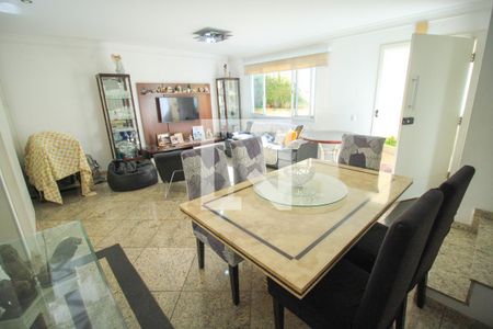 Casa de Condomínio à venda com 3 quartos, 225m² em Mooca, São Paulo