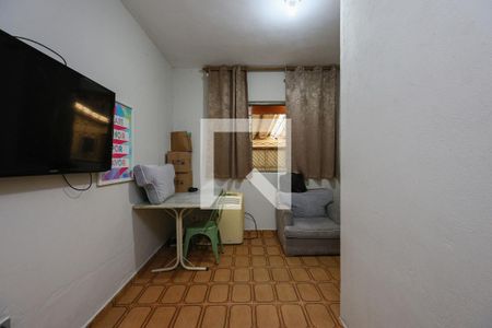 Sala de casa à venda com 3 quartos, 100m² em Jardim Olinda, São Paulo