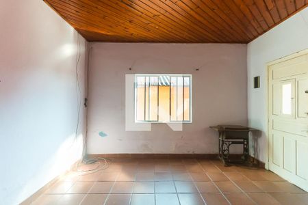 Sala de casa para alugar com 4 quartos, 645m² em Biritiba, Poá