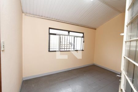 Sala de kitnet/studio para alugar com 1 quarto, 48m² em Prado, Belo Horizonte
