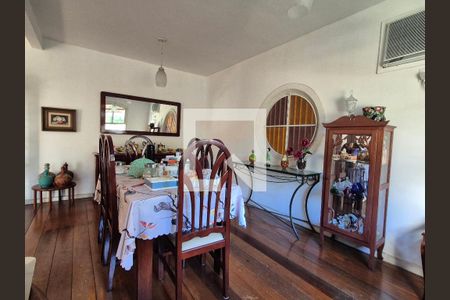 Casa à venda com 4 quartos, 550m² em Recreio dos Bandeirantes, Rio de Janeiro