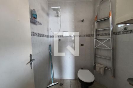 Banheiro da Suíte de apartamento para alugar com 3 quartos, 108m² em Boqueirão, Praia Grande