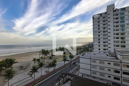 Vista da sala  de apartamento para alugar com 3 quartos, 108m² em Boqueirão, Praia Grande