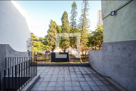 Sala - Sacada de casa para alugar com 2 quartos, 120m² em Vila Primavera, São Paulo