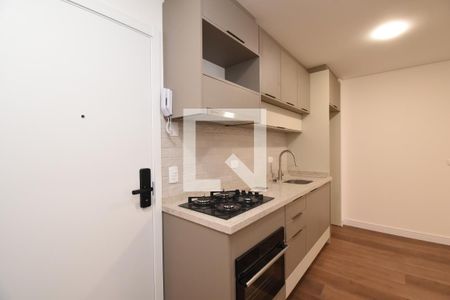 Sala/Cozinha de apartamento para alugar com 2 quartos, 46m² em Centro, Curitiba