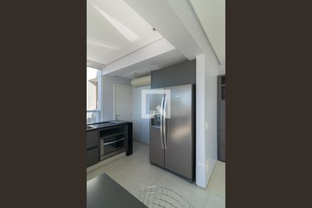 Cozinha de apartamento para alugar com 3 quartos, 106m² em Itaim Bibi, São Paulo