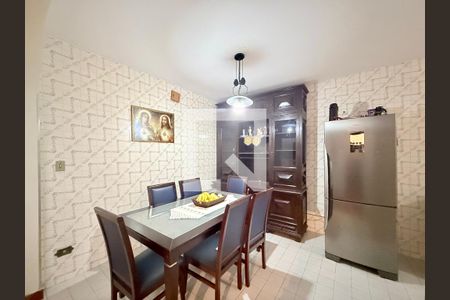 Sala  de casa à venda com 3 quartos, 110m² em Campo Grande, São Paulo