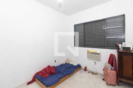 Quarto 1 de casa para alugar com 3 quartos, 159m² em Senador Camará, Rio de Janeiro