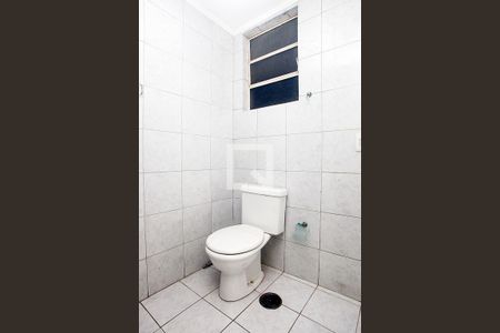 Banheiro de apartamento para alugar com 1 quarto, 44m² em Mont’serrat, Porto Alegre