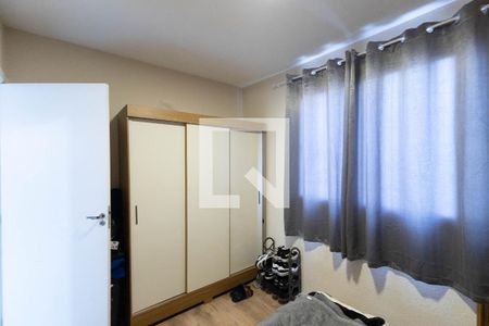 Quarto 1 de apartamento à venda com 2 quartos, 40m² em Jardim Recanto Verde, São Paulo