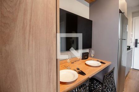 Sala / Quarto de apartamento para alugar com 1 quarto, 25m² em Pinheiros, São Paulo