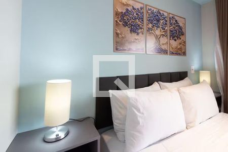 Sala / Quarto de apartamento para alugar com 1 quarto, 25m² em Pinheiros, São Paulo