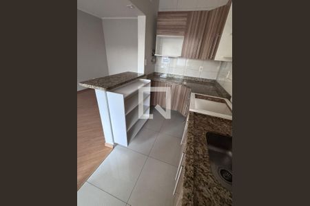 Cozinha de apartamento para alugar com 2 quartos, 59m² em Sarandi, Porto Alegre