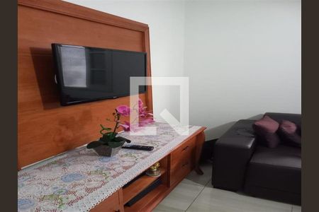 Casa à venda com 3 quartos, 242m² em Jardim Paraguacu, São Paulo