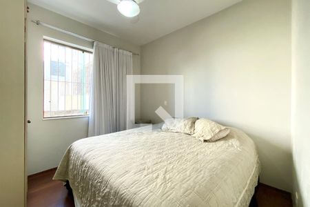 Suite 1 de casa à venda com 8 quartos, 350m² em Barroca, Belo Horizonte