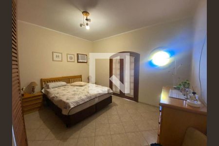 Casa para alugar com 4 quartos, 600m² em Balneario Praia do Pernambuco, Guarujá