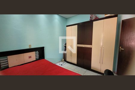 quarto 1  de casa para alugar com 3 quartos, 180m² em São João, Betim