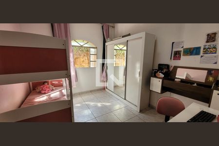 quarto 2 de casa para alugar com 3 quartos, 180m² em São João, Betim