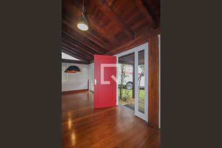 Sala de casa de condomínio para alugar com 4 quartos, 840m² em Cavalhada, Porto Alegre