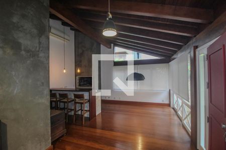 Sala de casa de condomínio para alugar com 4 quartos, 840m² em Cavalhada, Porto Alegre