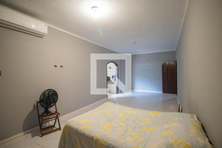 Suíte 1 de casa para alugar com 2 quartos, 180m² em Venda da Cruz, São Gonçalo