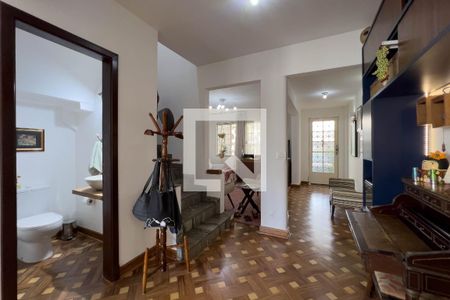 Hall de casa à venda com 3 quartos, 300m² em Vila Mariana, São Paulo