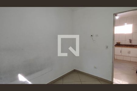 Quarto 2 de apartamento para alugar com 2 quartos, 48m² em Conjunto Residencial José Bonifácio, São Paulo