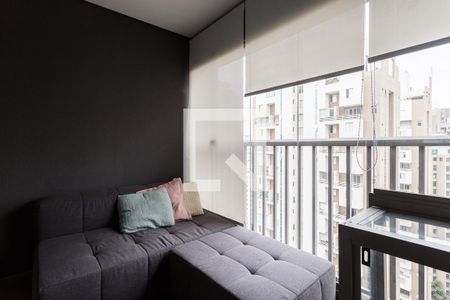 Varanda de kitnet/studio para alugar com 1 quarto, 36m² em Moema, São Paulo
