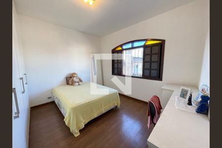 Quarto 1 de casa para alugar com 5 quartos, 120m² em Vila Dalva, São Paulo