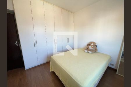Quarto 1 de casa para alugar com 5 quartos, 120m² em Vila Dalva, São Paulo