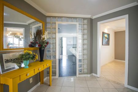 Sala de casa para alugar com 6 quartos, 1000m² em Maria Paula, São Gonçalo