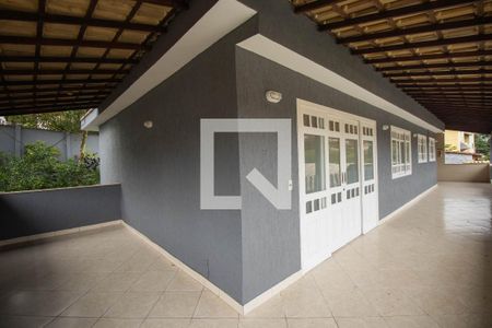 Varanda da Sala de casa para alugar com 6 quartos, 1000m² em Maria Paula, São Gonçalo
