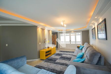 Sala de casa para alugar com 6 quartos, 1000m² em Maria Paula, São Gonçalo